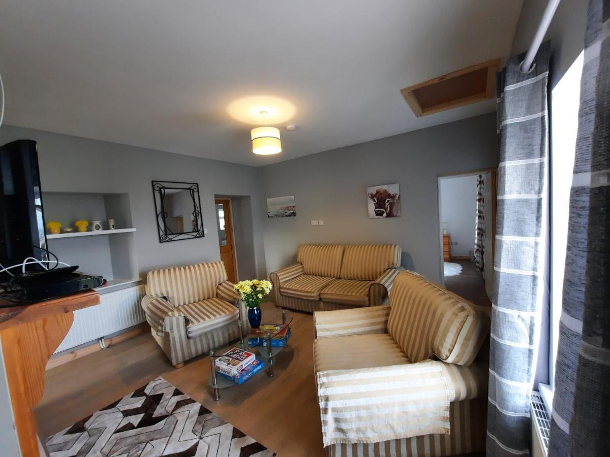 Conneelys Cottage, Connemara, Clifden, H71Y096 Экстерьер фото